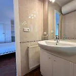 Agi Poncella Feriehus *