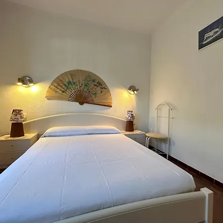 Nyaraló Agi Poncella