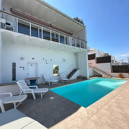 Agi Poncella Сasa de vacaciones