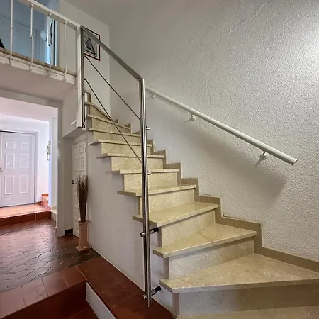 Сasa de vacaciones Agi Poncella