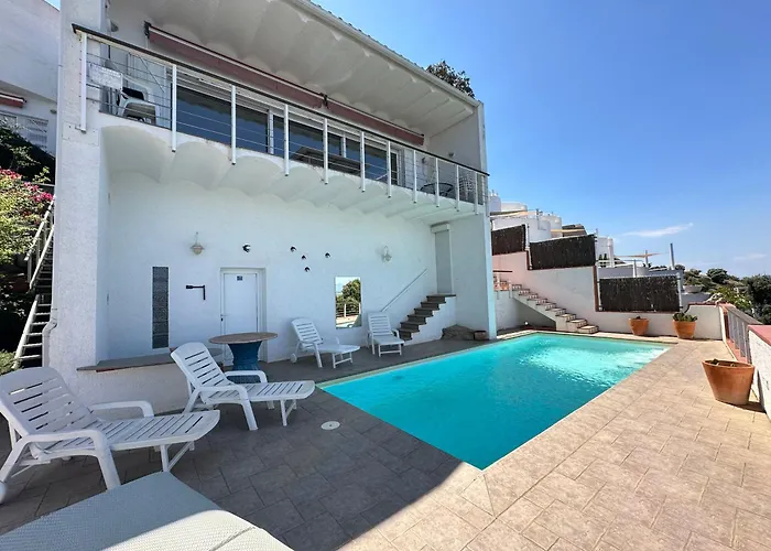 Agi Poncella Feriehus