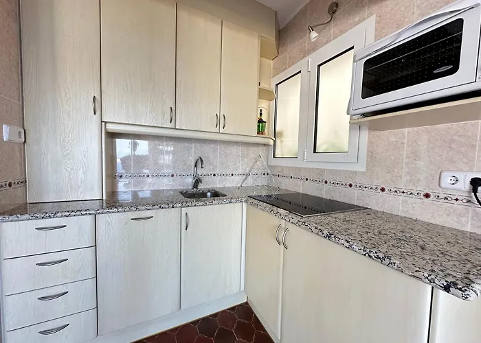 Agi Poncella Feriehus Roses